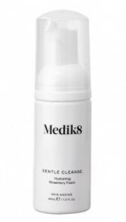 Очищающая пенка для всех типов кожи Medik8 Travel Size Gentle Cleanse, 40 мл